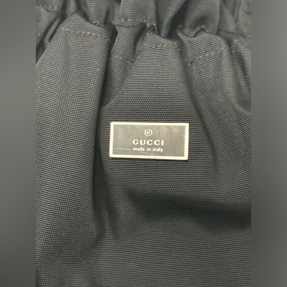 Gucci EUC vintage authenticated black nylon drawstring bucket shoulder bag - Picture 2 of 15